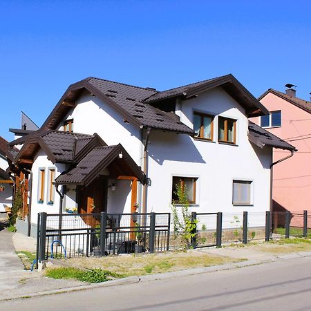Svila Apartmani Bihać Eksteriør billede