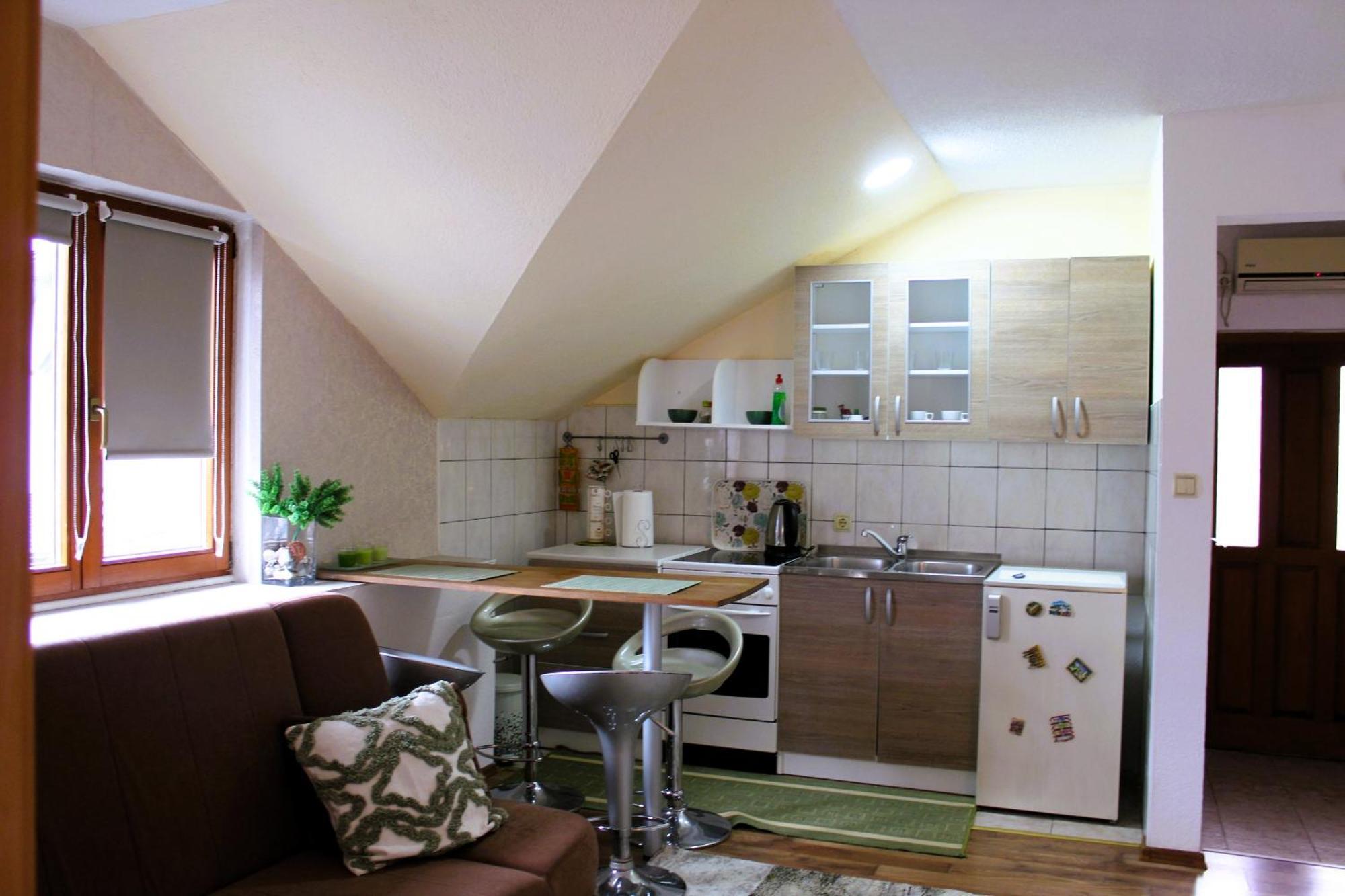 Svila Apartmani Bihać Eksteriør billede